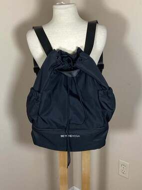 Beyond Yoga Commuter Backpack Black Drawstring Gym Bag